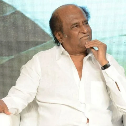 '5 சீட்டுக்காக ஸ்டாலினிடம் போவதைவிட, ரஜினி மேல்!'- ராகுல் சிக்னலுக்காகக் காத்திருக்கும் காங்கிரஸ் தலைவர்