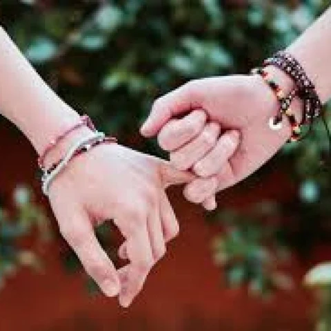 மனம் மாறாத இன்ஜினீயரிங் மாணவி!- காவல் நிலையத்தில் பாசப் போராட்டம்