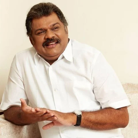 ``புயல் பாதித்த பகுதிகளில் புது டாஸ்மாக் கடைகள் திறப்பதா?” - அரசுக்கு ஜி.கே.வாசன் கண்டனம்