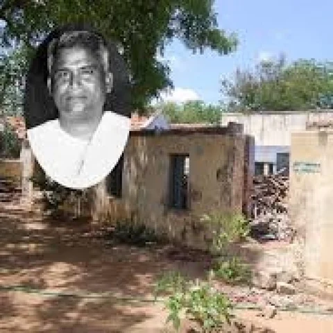 கக்கன் படித்த பள்ளியை விரைந்து சீரமைக்க தமிழக அரசுக்கு உத்தரவு !