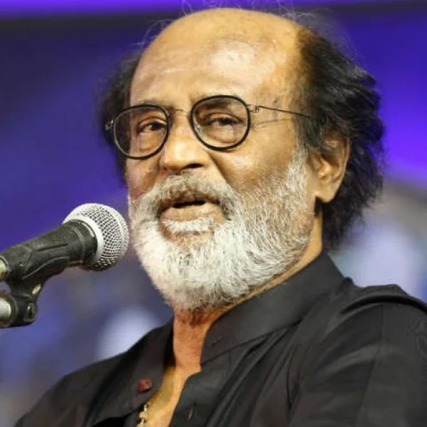 ரஜினி இந்தக்கட்சிக்குத்தான் ஆதரவு - குறியீடு சொல்லுது பாஸ்!