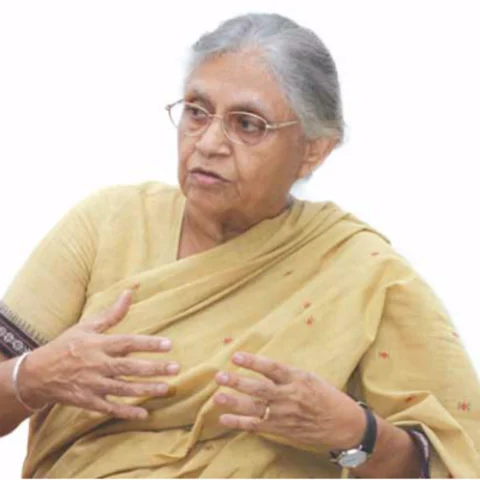 'பச்சைத்துரோகம்'- அர்விந்தர் சிங்கை விளாசும் ஷீலா தீட்சித்!