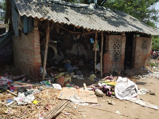 `காலை 8 மணிக்கு வெடித்துச் சிதறிய கட்டடம்!'- மன்னார்குடியில் பறிபோன 6 உயிர்கள்