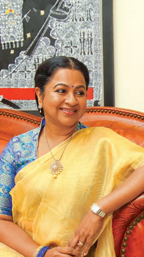 80’ஸ் எவர்கிரீன் நாயகிகள் - 2 - எனக்கு சவால் ரொம்பப் பிடிக்கும்! - ராதிகா