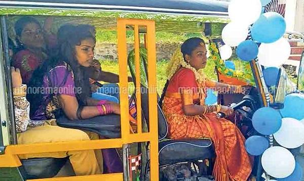 தந்தையின் ஆசை... திருமண நாளில் நிறைவேற்றிய மகள்..! - கேரளாவில் நிகழ்ந்த நெகிழ்ச்சி சம்பவம்