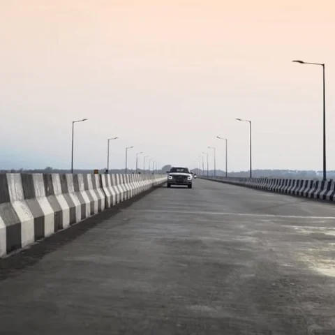 களமிறங்கப்போகிறது ஹூண்டாய் QXi...டாடா, மாருதிக்கு கடும் போட்டி காத்திருக்கிறது!
