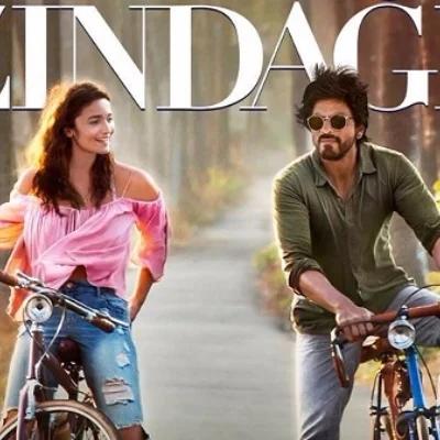 அலியா பட்டுக்கு ஷாருக் போல.. நம் வாழ்க்கைக்கு யார்? #DearZindagi படம் எப்படி?