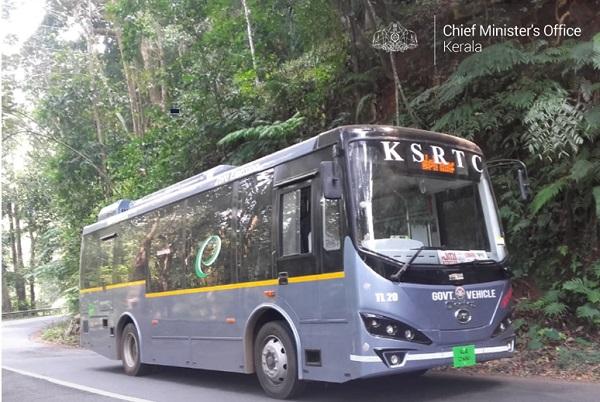 கேரளாவில் வெற்றிக் கொடிகட்டும் இ-பஸ் சேவை! -முதல்வர் பினராயி பெருமிதம்