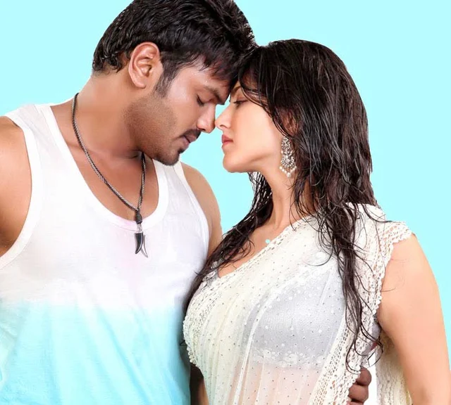 சன்னி லியோன் மீது கடுப்பான ரகுல் ப்ரீத் சிங்!