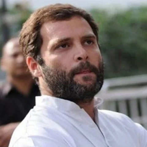 `பிரசாரத்தைத் தீவிரப்படுத்தும் நோக்கில் கூறிவிட்டேன்!' - உச்ச நீதிமன்றத்திடம் ராகுல் வருத்தம்