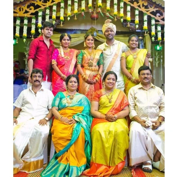 ”என் மாமனார் எனக்கு அப்பா சார்!” - நெகிழும் பாக்யராஜின் மருமகள் கீர்த்தி