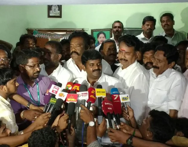 இது மத்திய அரசின் உள்நோக்க சதி- விஜயபாஸ்கர் பாய்ச்சல்!