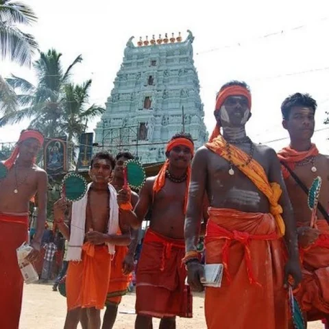 முஞ்சிறை தொடங்கி திருநட்டாலம் வரை... 110 கிலோ மீட்டர் ஓடி ஈசனைத் தரிசிக்கும் பக்தர்கள்...! #MahaSivarathiri