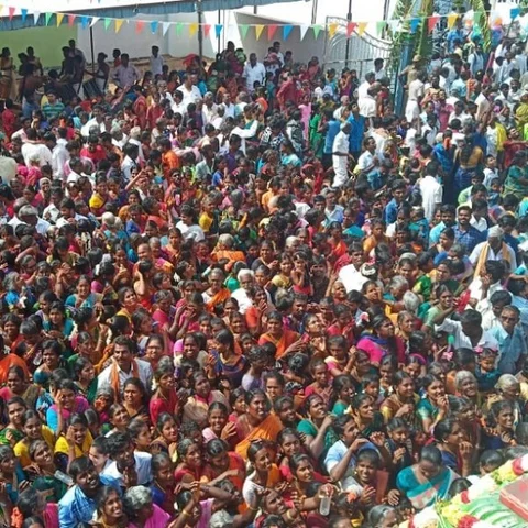 `வட ராமேஸ்வரம்' ராமநாதேஸ்வரர் கோயில் கும்பாபிஷேகம்! - திரளான பக்தர்கள் பங்கேற்பு