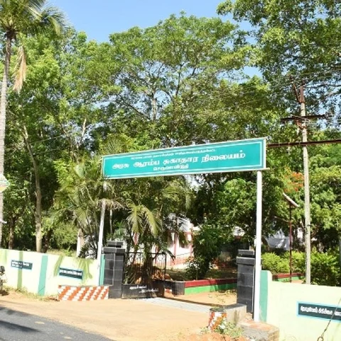 சுத்தம், சுகாதாரம்... சுகம் தரும்! தமிழகத்துக்கு முன்னுதாரணமான கிராம ஆரம்ப சுகாதார நிலையம் #IdealHospital