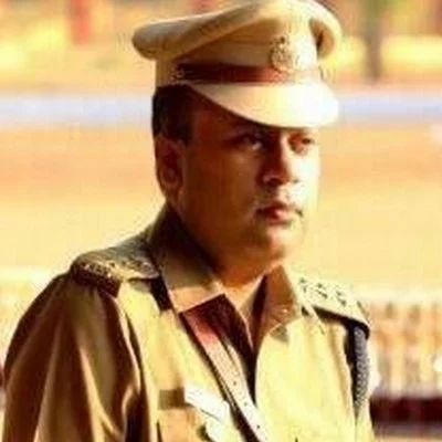 தமிழ் தெரியாமல் தவித்த ஐபிஎஸ் அதிகாரி மர்ம சாவு... அதிர்ந்து நிற்கும் காவல்துறை!