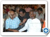 எளியோர் வாழ்க்கையை எழுத்தில் வடித்த எழுத்துச் சிங்கத்தின் புகைப்பட ஆல்பம் !