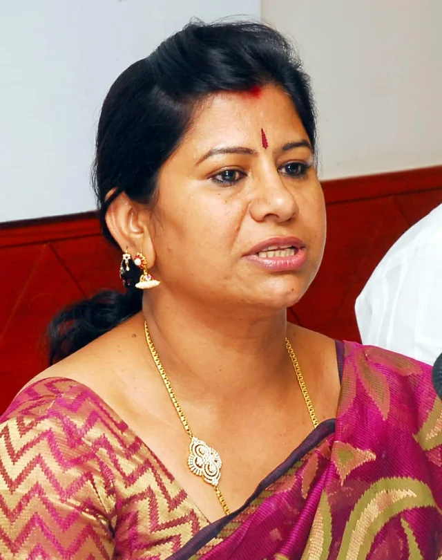 `மருத்துவமனையில் மார்ட்டின்.. பழனி மரணம் பேரிழப்பு!' - லீமா ரோஸ்