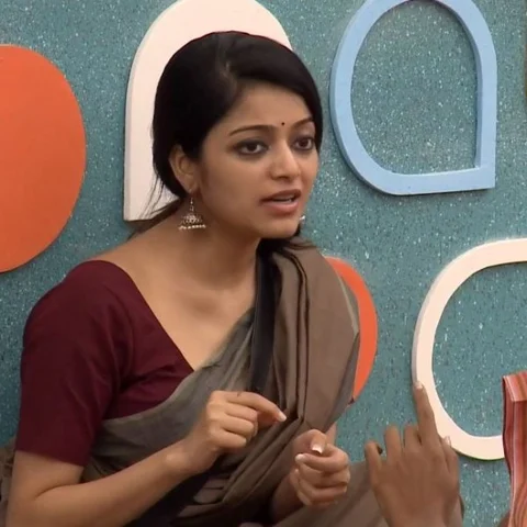 பிக் பாஸின் மார்னிங், மிட்நைட் மசாலாவில் என்ன நடக்கிறது!?