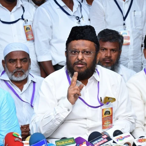 `ஆசிரியர்களைக் கொச்சைப்படுத்துவதா?' - அமைச்சரைக் கண்டிக்கும் ஜவாஹிருல்லா!