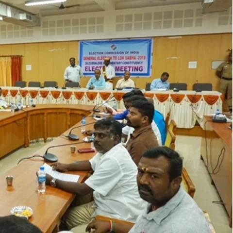 சுவிதா செயலி எப்படி? - அரசியல் கட்சிகளுக்கு விளக்கிய கடலூர் ஆட்சியர்!
