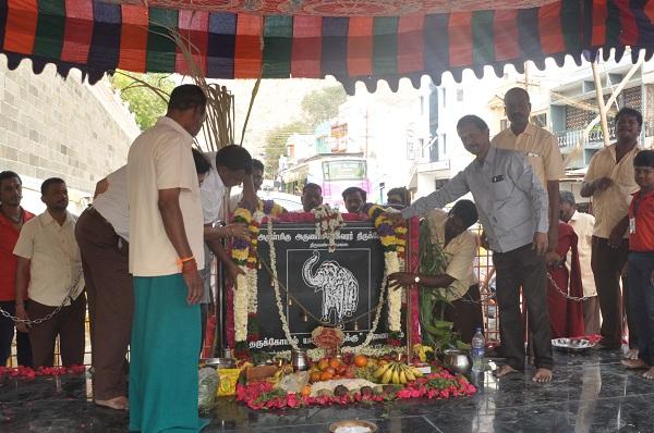 திருவண்ணாமலை கோயில் யானையின் ஓராண்டு நினைவு தினம் ! - துக்கம் அனுசரித்த கோயில் நிர்வாகம்