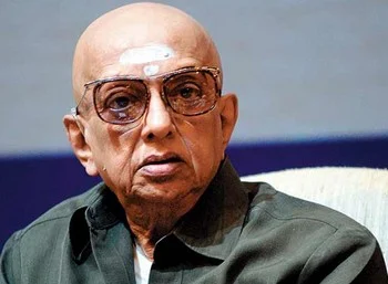 ஜெயலலிதா சாதனை படைத்துள்ளார்; குடும்ப ஆட்சி மீண்டும் வரக்கூடாது: சோ