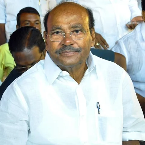ஈ.பி.எஸ், ஓ.பி.எஸ்ஸுக்கு நீதிமன்றம் கொடுக்கும் தண்டனை பாடமாக அமையணும்! - ராமதாஸ் ஆதங்கம்