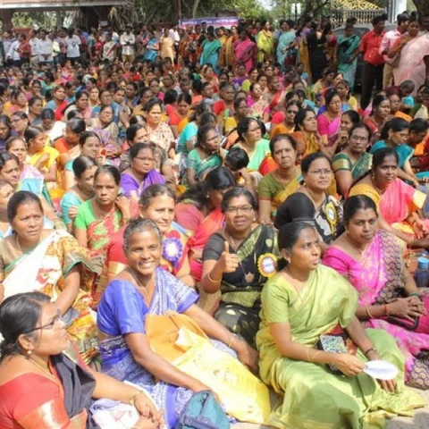 `பொதுத்தேர்வு நடக்கப்போகுது; போராட்டத்தை முடிவுக்குக் கொண்டுவாருங்கள்!'- அரசுக்கு ராமதாஸ் வலியுறுத்தல்