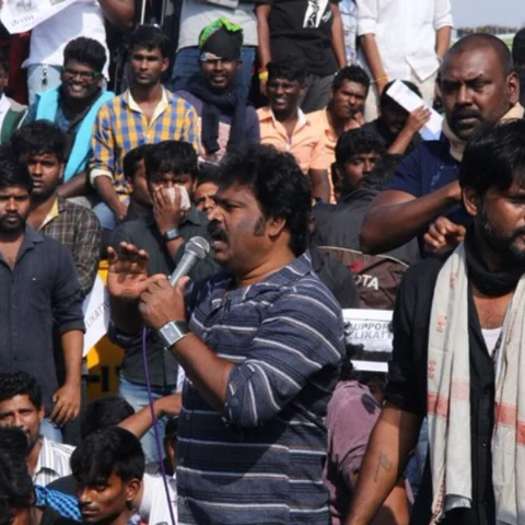 இயக்குனர் கவுதமன் சென்னையில் திடீர் கைது