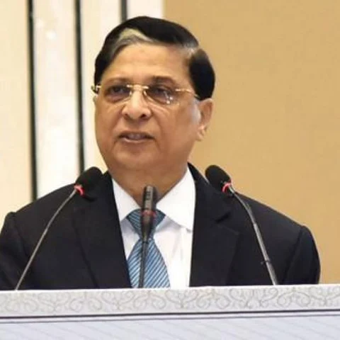 தீபக் மிஸ்ரா அரசுப் பதவிகளை ஏற்கக்கூடாது - இந்திய பார் கவுன்சில் கோரிக்கை!