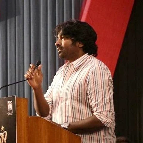 “அளவுக்கு அதிகமான பாராட்டு, போதையா இருக்கு!” - ‘கருப்பன்’ விஜய் சேதுபதி
