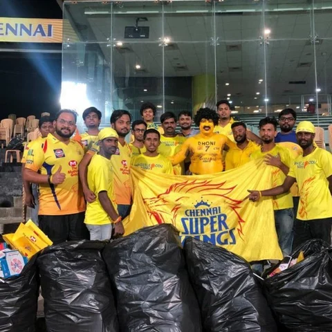`விசில் போடு ஆர்மியை நினைத்துப் பெருமைப்படுகிறேன்!' - நெகிழும் சுரேஷ் ரெய்னா #CSKvKXIP