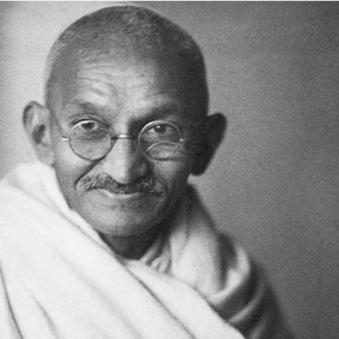 “அன்பு எப்போதும் கேட்காது, கொடுக்கத்தான் செய்யும்”- மகாத்மா காந்தி நினைவுதினச் சிறப்புப் பகிர்வு