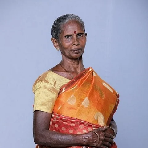 "பரிசுத் தொகையில பத்து பைசா எடுக்கலை; கொடுத்த நிலம் எனக்கு வரலை!" - 'சரிகமப' ரமணியம்மாள்