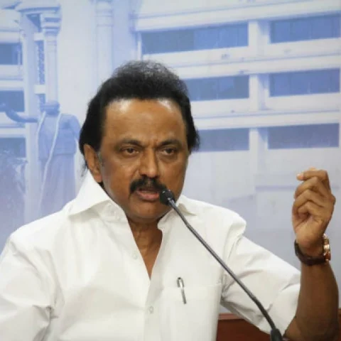 'அரசியலுக்கு வருவதும் வராததும் ரஜினியின் சொந்த விருப்பம்' - மு.க.ஸ்டாலின்