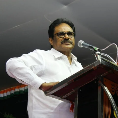 `திருவாரூர் தொகுதியில் காங்கிரஸ் முடிவு என்ன?’ - திருநாவுக்கரசர் தகவல்!