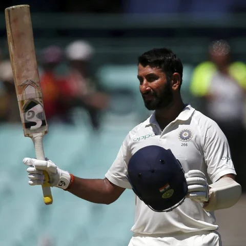 டிராவிட்டை விஞ்சிய புஜாரா - ஆஸ்திரேலிய மண்ணில் புதிய சாதனை! #AusvInd
