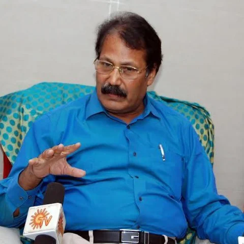 டபுள் தனுஷ், ட்ரிபிள் பொன்னுத்தாய் தாக்குதல்! - டாக்டர் கிருஷ்ணசாமியைக் கரையேற்றுமா தென்காசி?!