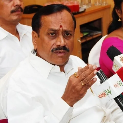 `தமிழ் இலக்கியங்களில், பெண் வன்கொடுமையா?’ - சர்ச்சைக்குத் திரி கிள்ளிய ஹெச்.ராஜா!