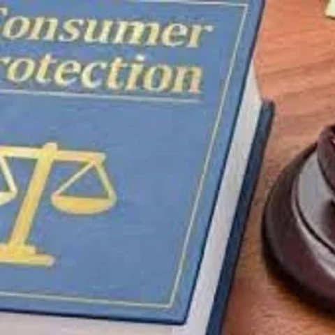 90 செ.மீட்டருக்குப் பதில் 85 செ.மீட்டர்! - பனியனை மாற்றித்தர மறுத்த கடைக்கு ரூ.8,000 அபராதம்!