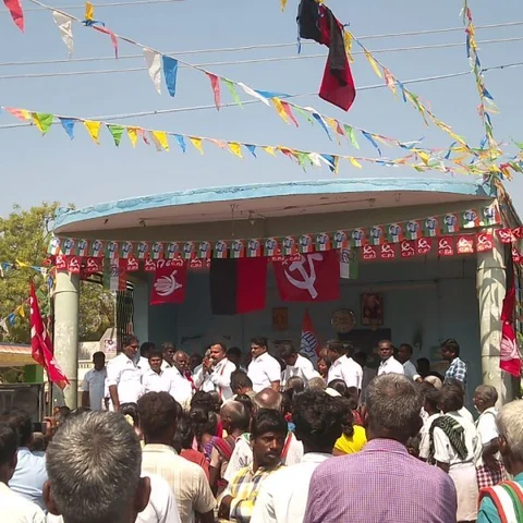 `உங்கள் ஒரே வாக்கு இரண்டு அரசாங்கத்தை மாற்றிவிடும்!' - மாணிக்கம் தாகூர் பிரசாரம்