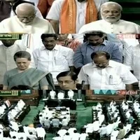 முண்டேவுக்கு இரங்கல்: 16வது மக்களவை முதல் கூட்டம் ஒத்திவைப்பு! (படங்கள்)