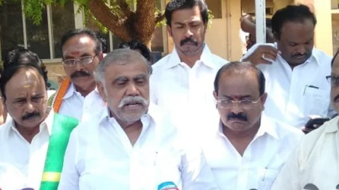 ஐ.பெரியசாமி