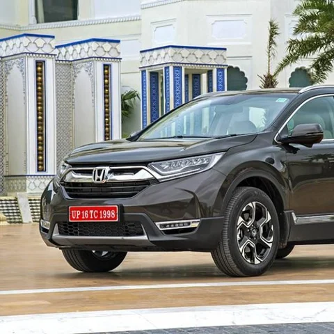 ஸ்மூத் டீசல் இன்ஜின், 7 சீட் கேபின்... இதெல்லாம் போதுமா?! #ஹோண்டாCR-V ரிப்போர்ட்