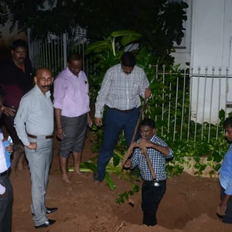 சிலை கடத்தல் - போயஸ் கார்டனையும் விட்டுவைக்காத பொன்.மாணிக்கவேல்! #VikatanBreaks