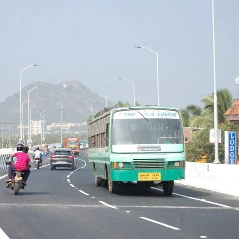 தென்னிந்தியாவின் முதல் இரும்புப் பாலம்! - குமரியில் பயன்பாட்டுக்கு வந்தது