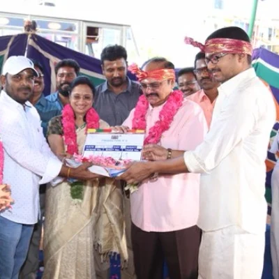 விஜய்க்காக பத்து வருஷம் காத்திருந்த இயக்குனர் ...