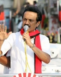 ஓட்டுக்குப் பணம்: முதல்வர் பன்னீர் செல்வத்தை கைது செய்ய வேண்டும் என ஸ்டாலின் ஆவேசம்!