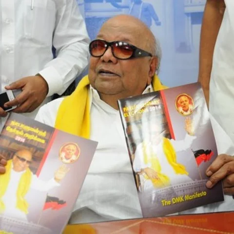 `அன்றைக்கு வேஸ்ட்; இன்றைக்கு பெஸ்ட்' - ராகுலை ஆதரிக்கும் ஸ்டாலின்